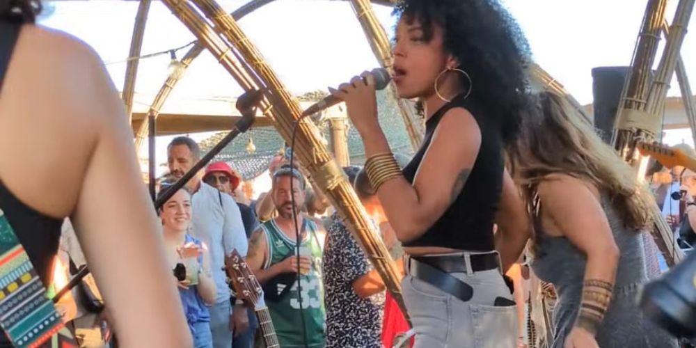 Jam Sessions & Collaborations